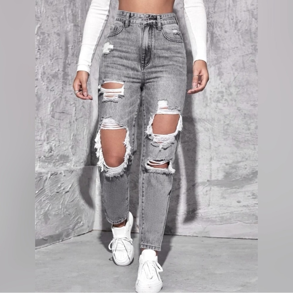 SHEIN GREY HIGH RISE JEANS